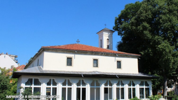 Великденски четения започват във варненски храм