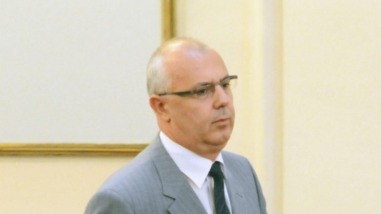 МВР: Не пълнете джобовете с пачки от КТБ, охраняваме само клоновете