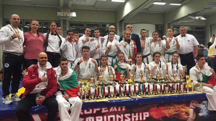 Уникални 15 медала взеха националите по киокушин на европейското в Берлин