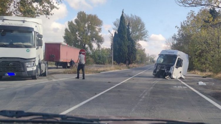 Бум на катастрофи по пътищата на страната тази неделя