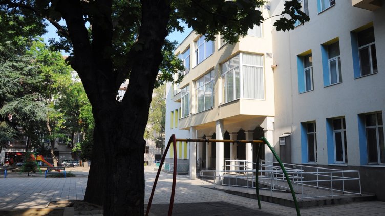 Общината: Остра вирусна инфекция е причина за неразположението на децата от ЦДГ "Слънчо"