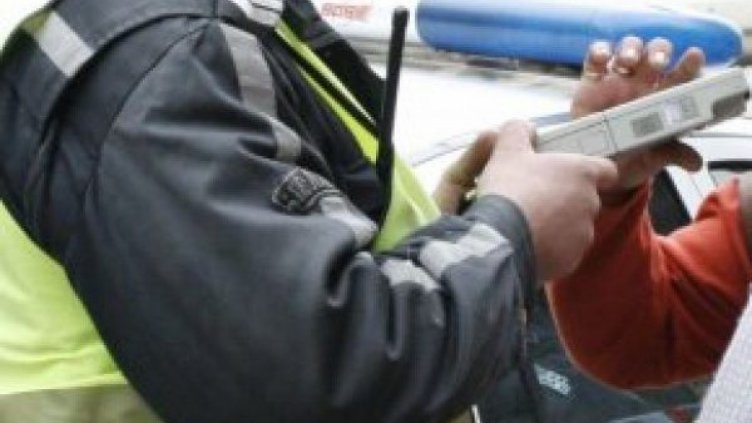 Задържаха шофьор с 4,99 промила алкохол в кръвта