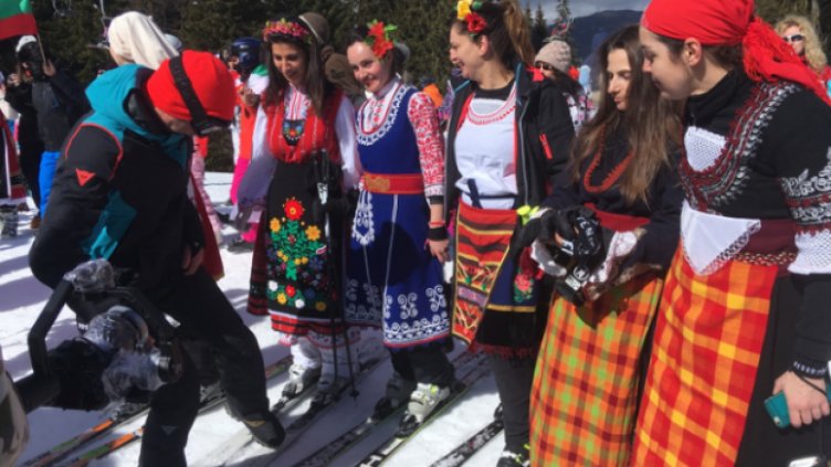 Голямото ски спускане по носии