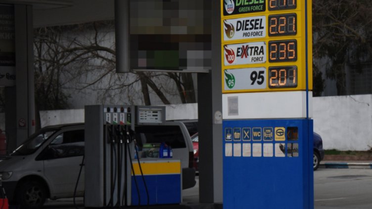 Бензиностанциите във Варна го удариха на уикенд промоции