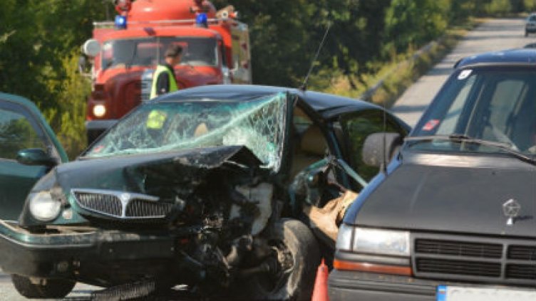 Катастрофа предизвика 5-километрово задръстване