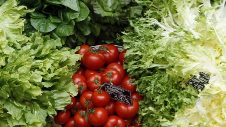 Зеленчуците поевтиняват на едро