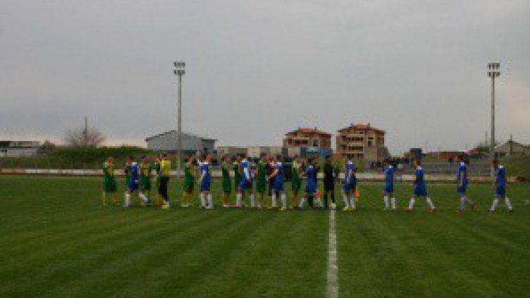 „Спартак” (Вн) удари „Аксаково” с 6:0