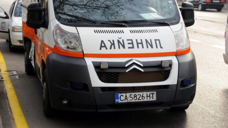 19 деца в болница след хранително натравяне 