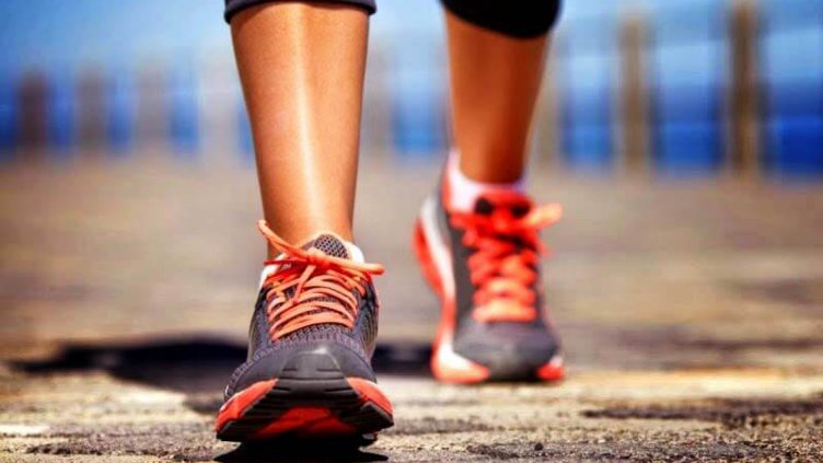 Защо трябва да се разхождаме след вечеря?