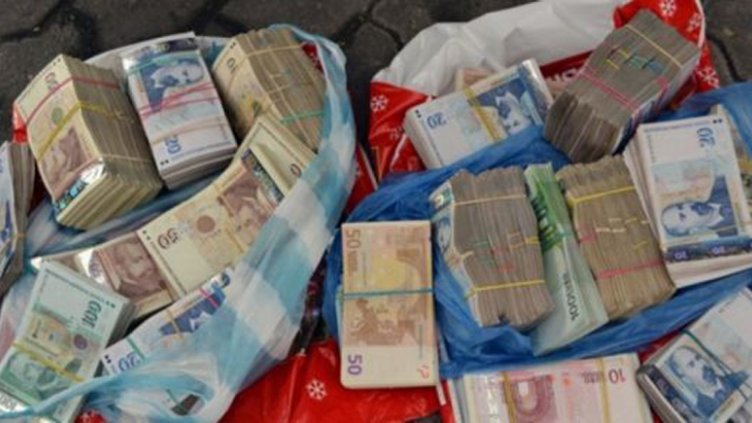 Ударът в "Овча купел": Крадците успели да задигнат 300 000 лева?