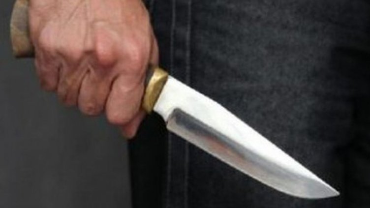 Задържаха мъжа, опитал да убие 17-годишната си приятелка