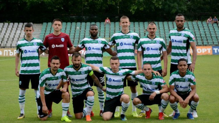 Черно море потопи Черноморец Балчик в контрола във Варна