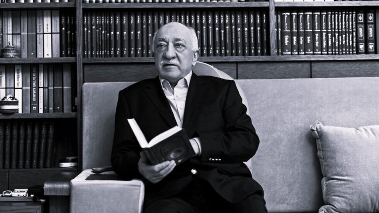 Почина Фетхуллах Гюлен