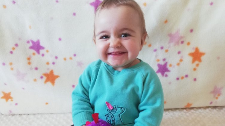 Родителите: Благодарим ви! Бебе Калина вече е добре!