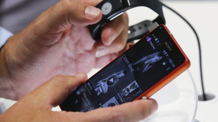 Sony иска да пребори зависимостта от смартфоните