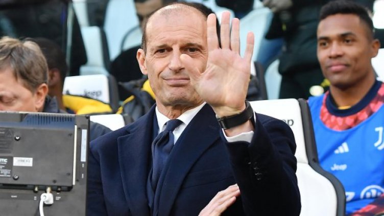 Ювентус сменя Алегри с Мота