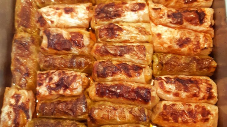 Рецепта на деня: Сарми по варненски от тефтерчето на баба Тинка