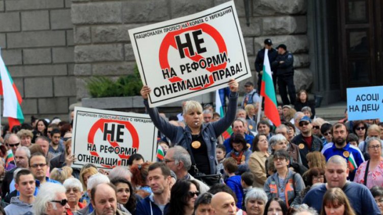 Започнаха нови преговори за реформата в ТЕЛК