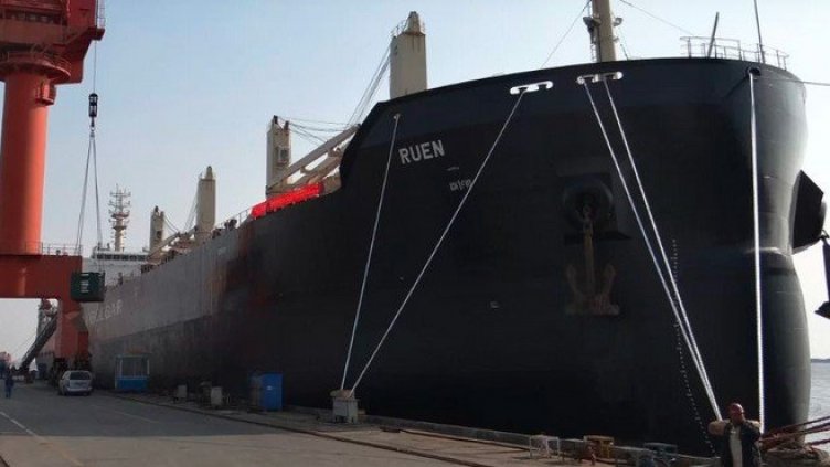 Тагарев няма нова информация за отвлечения български кораб "Руен"