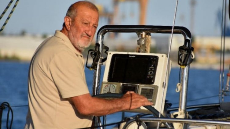 Варненска легенда във ветроходството тръгва на самотна обиколка на света с яхта