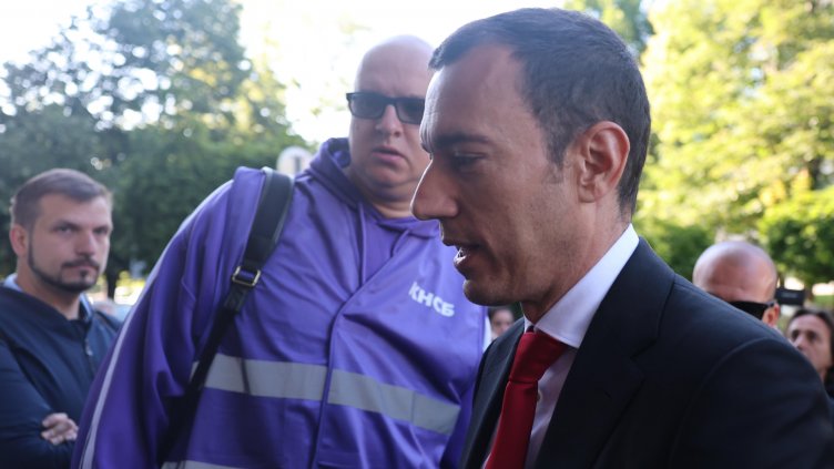 Васил Терзиев няма да подава оставка