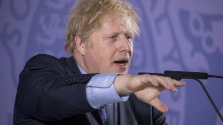 Джонсън насочва фокус към неравенството в Англия