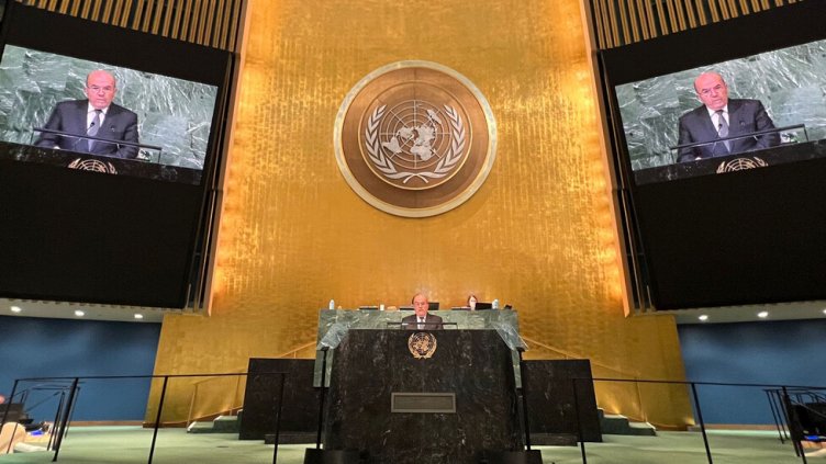  България осъди референдумите в Украйна