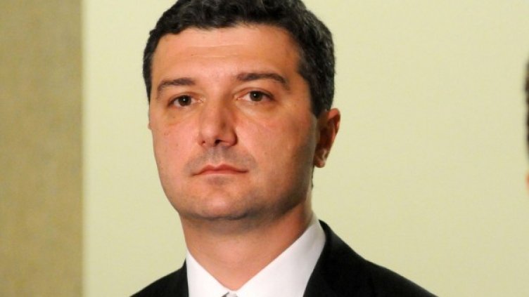 Драгомир Стойнев наследява Станишев?