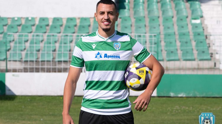 Черно море привлече нападател от Бразилия