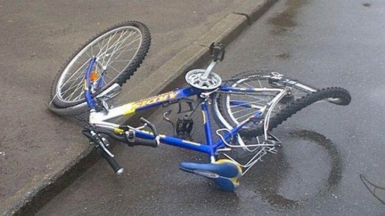 Шофьор блъсна 13-годишен велосипедист