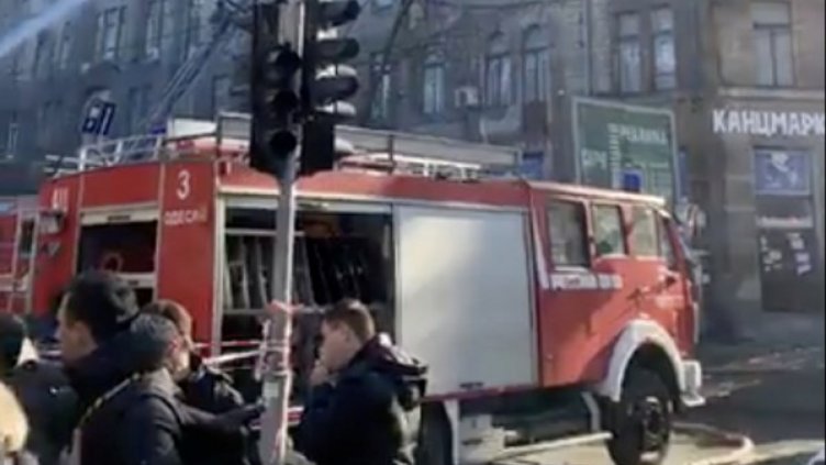 Няма данни за пострадали българи при пожара в Одеса