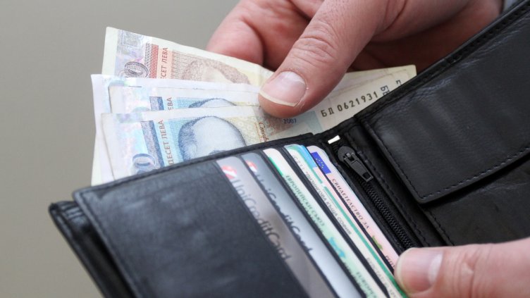 Минималната работна заплата става 510 лева