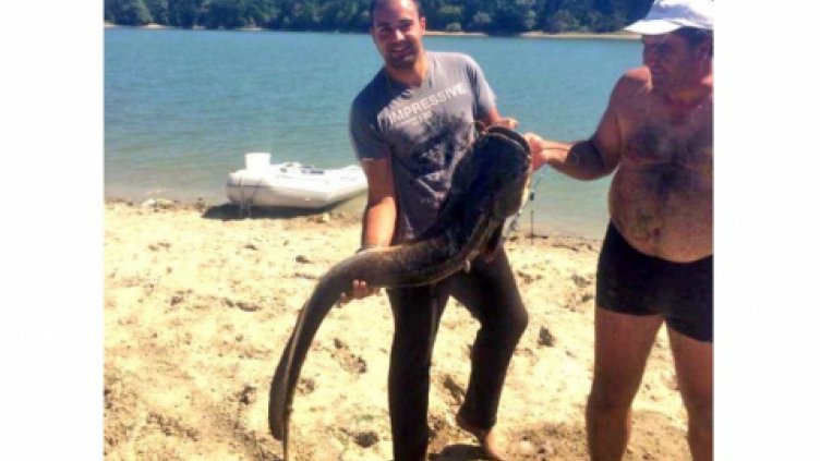 Баща и син уловиха 25 кг сом