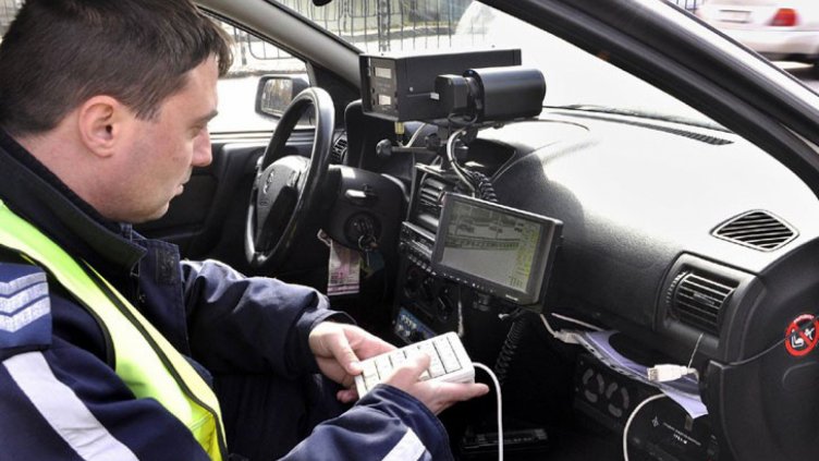 АЗП: Спирането на границата заради неплатени глоби нарушава свободното придвижване в ЕС