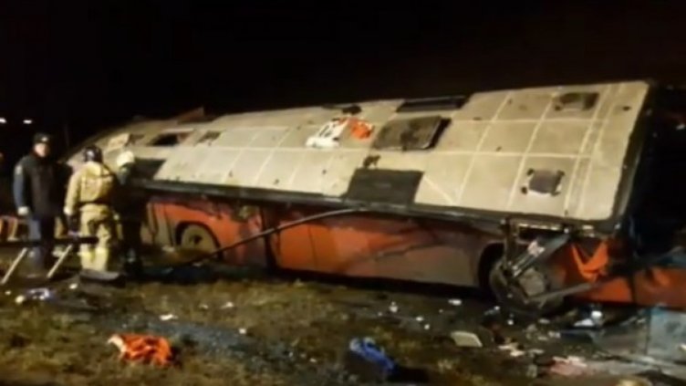 Тежка катастрофа в Русия, двама загинали и осем ранени