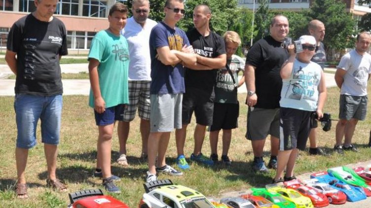 Варненци извън Топ 3 в автомоделизма ни