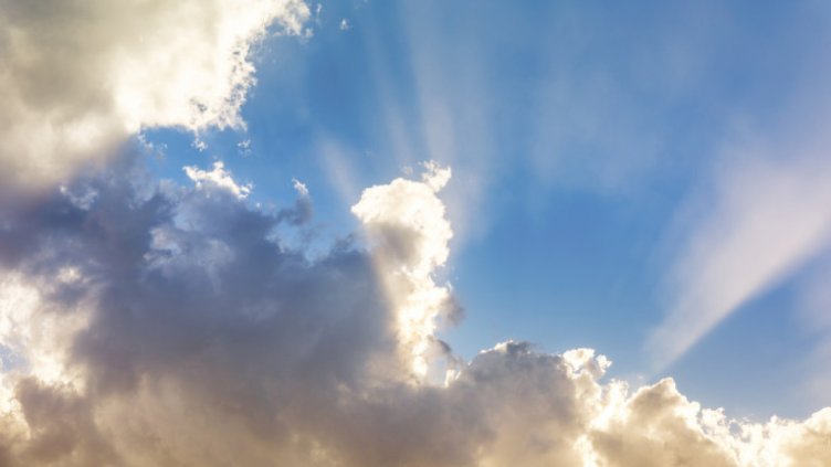 Предимно слънчево над Варна днес