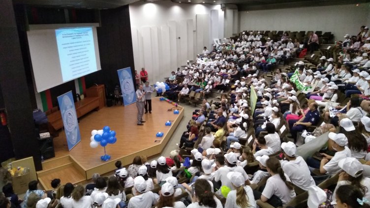 Над 250 деца се включиха във викторината „Ваканция, здравей! Да играем безопасно!“ (СНИМКИ)