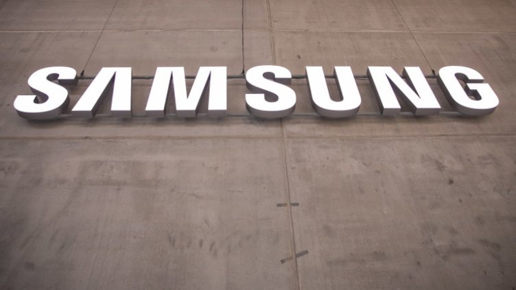 Samsung затвори завод в Южна Корея заради заболял от коронавируса