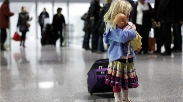 Всеки четвърти българин се замисля да емигрира