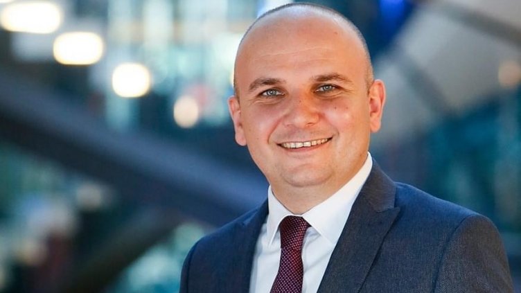 Илхан Кючюк бе преизбран за съпредседател на АЛДЕ