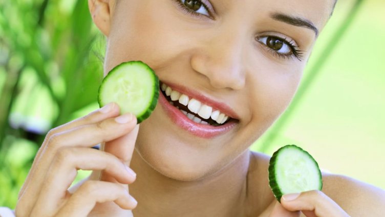 Краставицата е като балсам за кожата на лицето