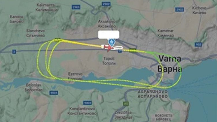 Кръжащ самолет стресна вчера Варна, какво се оказа? 