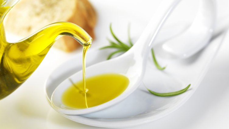 Слаба реколта от слънчоглед вдига цената на олиото