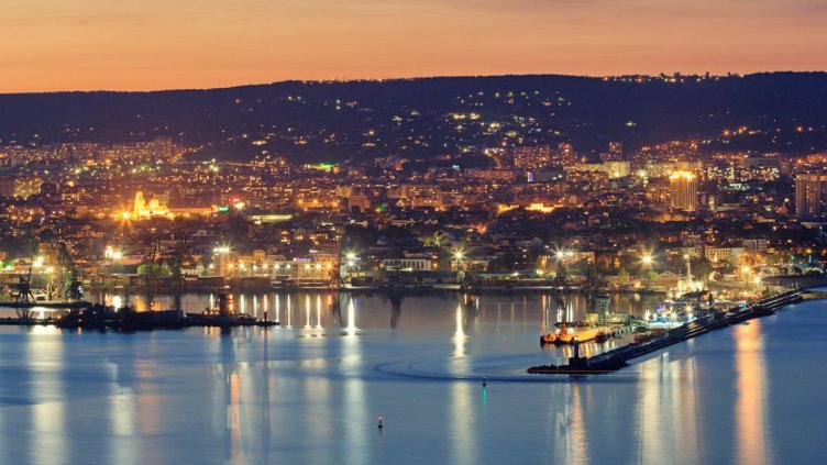 Варна с основание е морска столица на България
