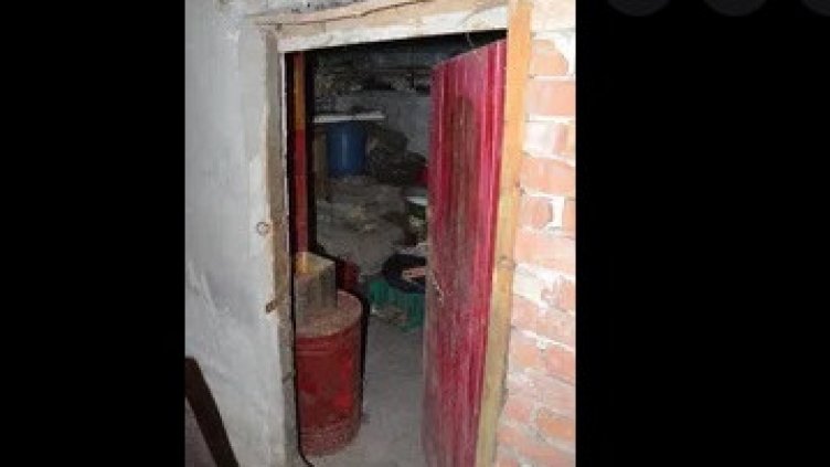 Крадец нападна варненец, той го заключи в мазата