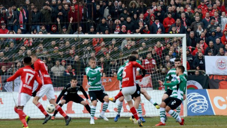 Черно море потопи ЦСКА с 2:0