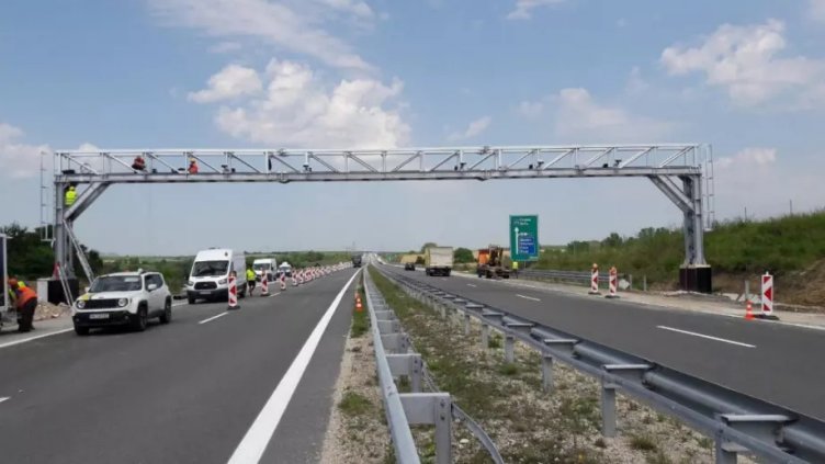 Тол системата - хранилка за частни компании