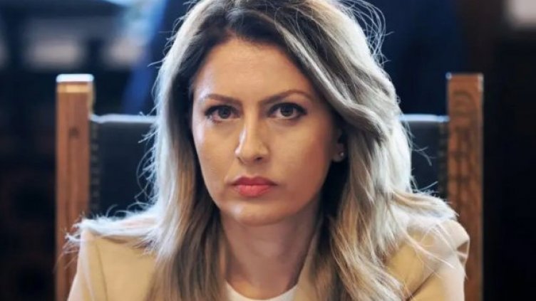 Никой не поиска оставката на Рая Назарян