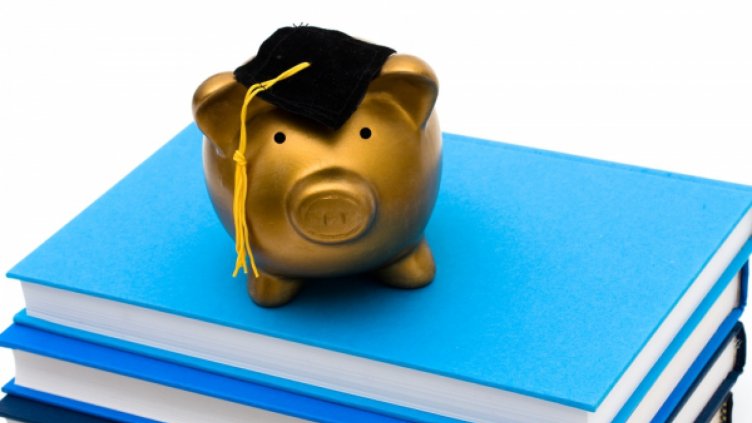 Ще учиш ли, ще работиш ли: 500 000 младежи мързелуват